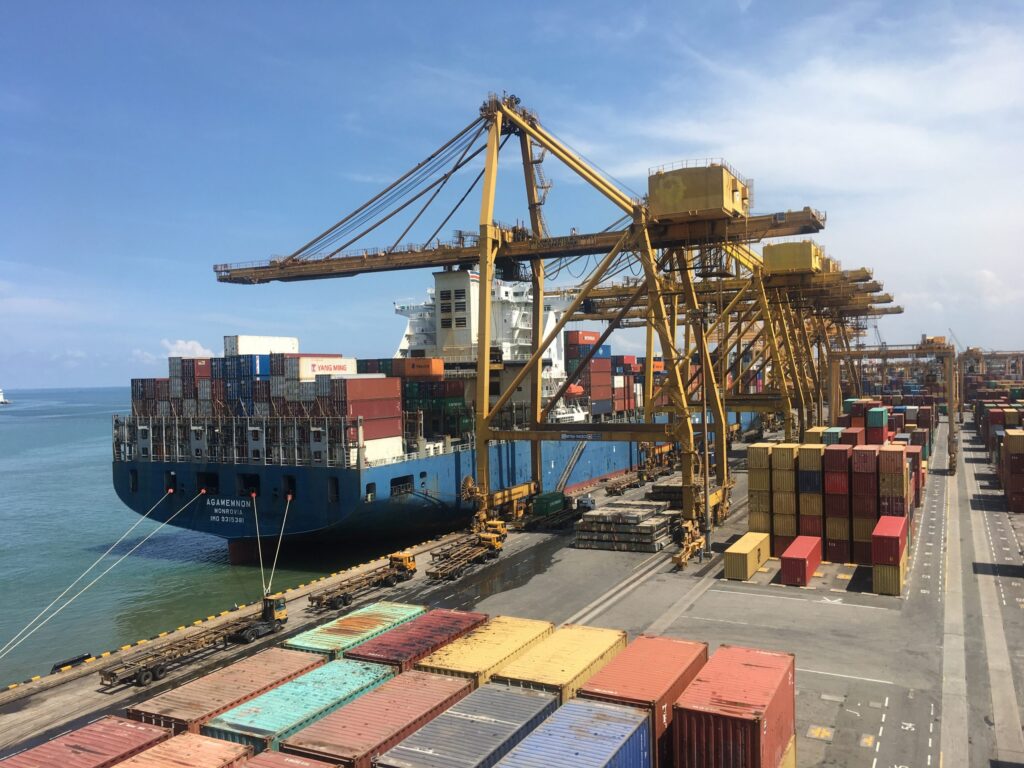 Shipping_Containers_in_Short_Supply